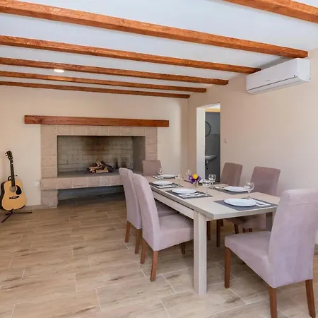 Terra Roca - Private Pool In A Peaceful Natural Setting! Imotski