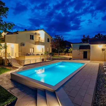 Terra Roca - Private Pool In A Peaceful Natural Setting! Imotski